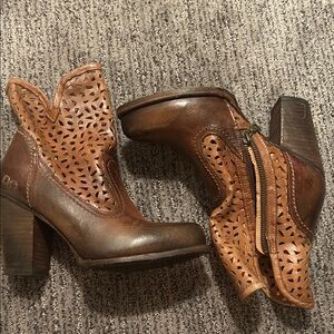 New Bed Stu Irma Leather Heeled Boots